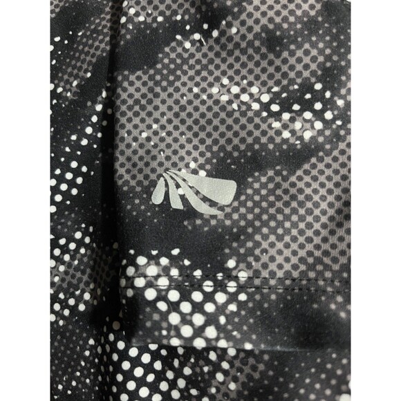 Marika Camo Capri Leggings Medium Pocket Stretch Pull On Yoga Athleisure Pants - Picture 3 of 5